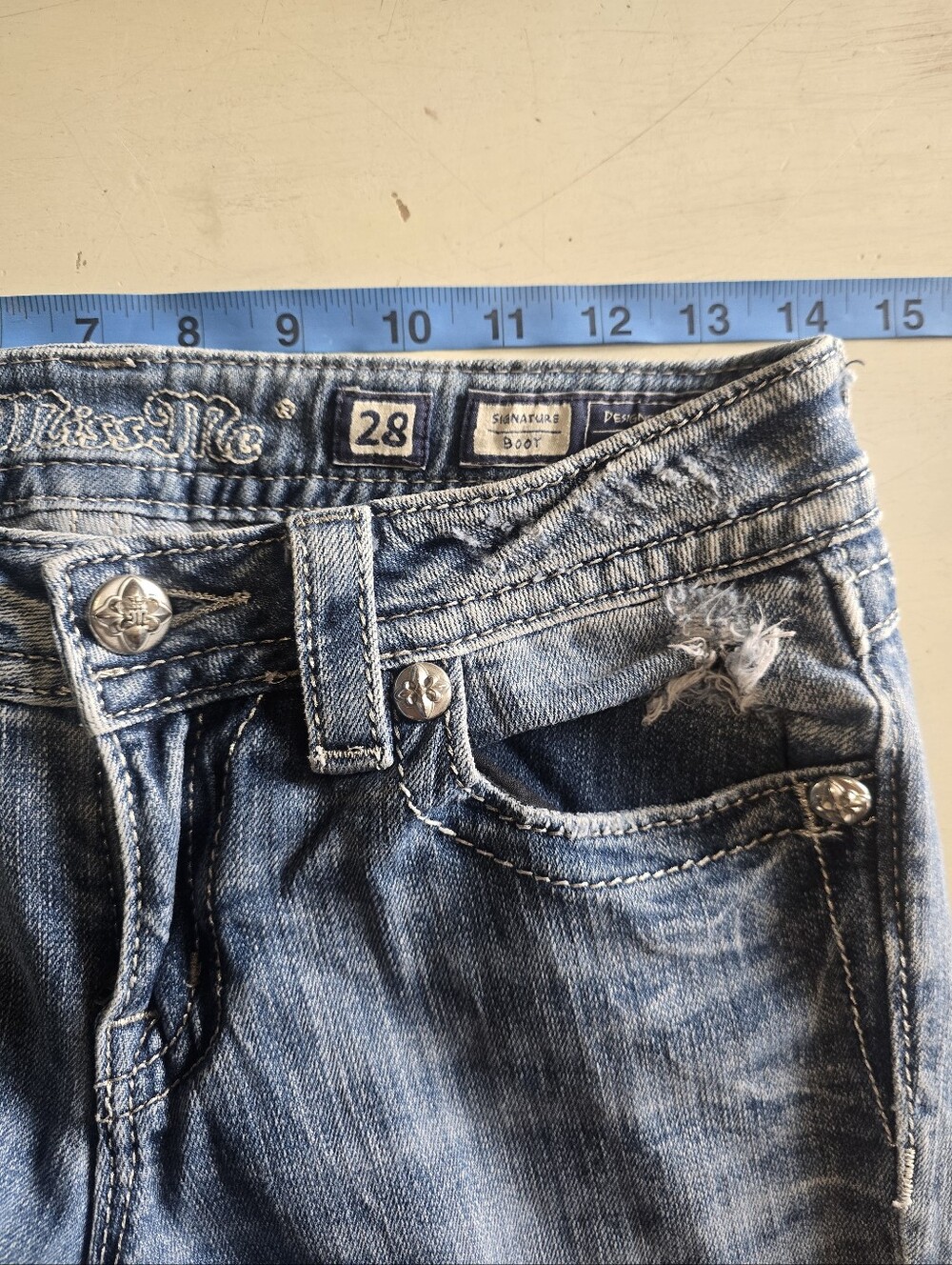 Miss Me Boot Jeans - Picture 6 of 7